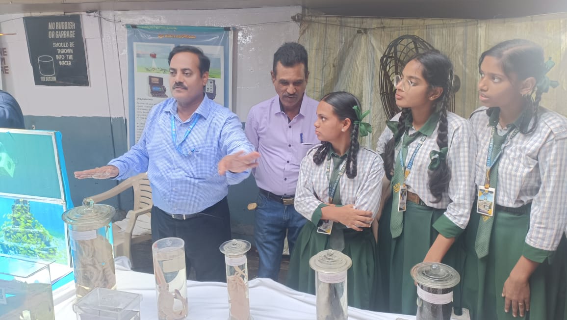 Field visit to Fisheries Survey of India